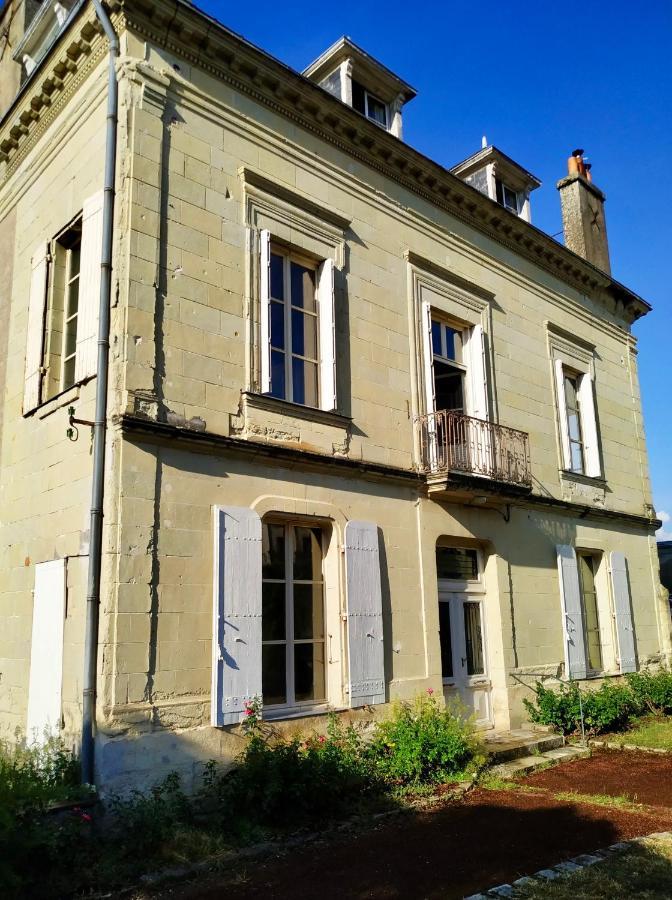 Апартаменты Le Gite Du Tresor Монрёй-Беле Экстерьер фото